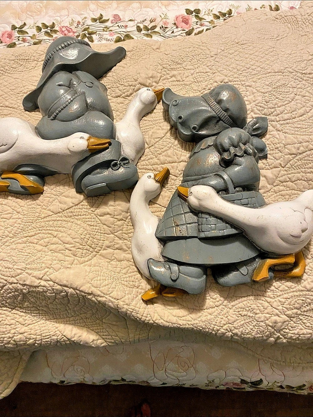 Burwood Products Boy and Girl with Geese Wall Plaques Gray & White Decor